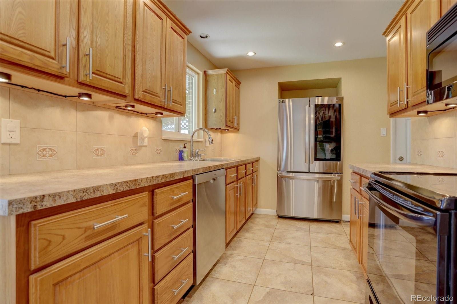 MLS Image #6 for 12126 e exposition avenue,aurora, Colorado