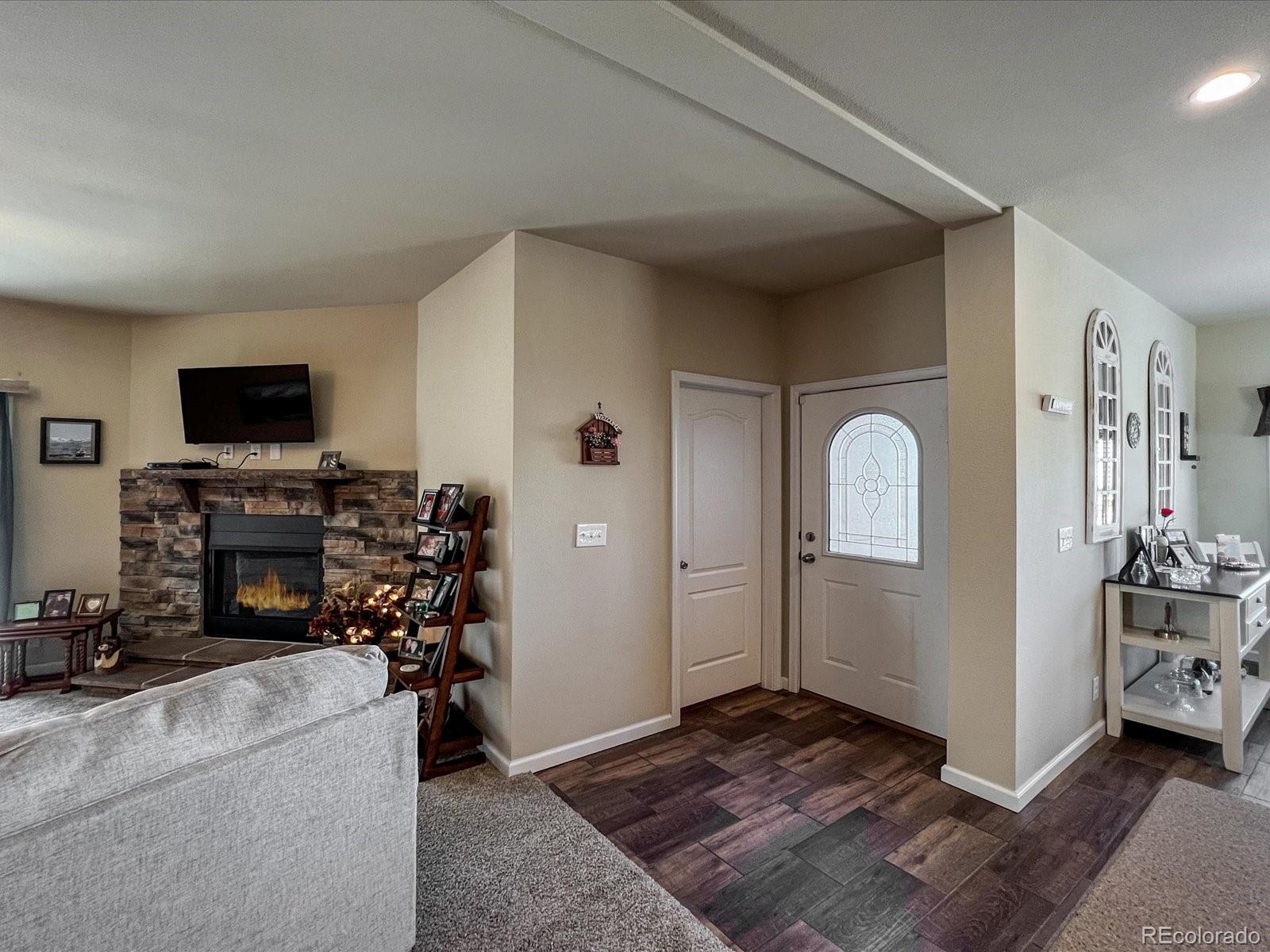 MLS Image #3 for 6281  cattail green,frederick, Colorado