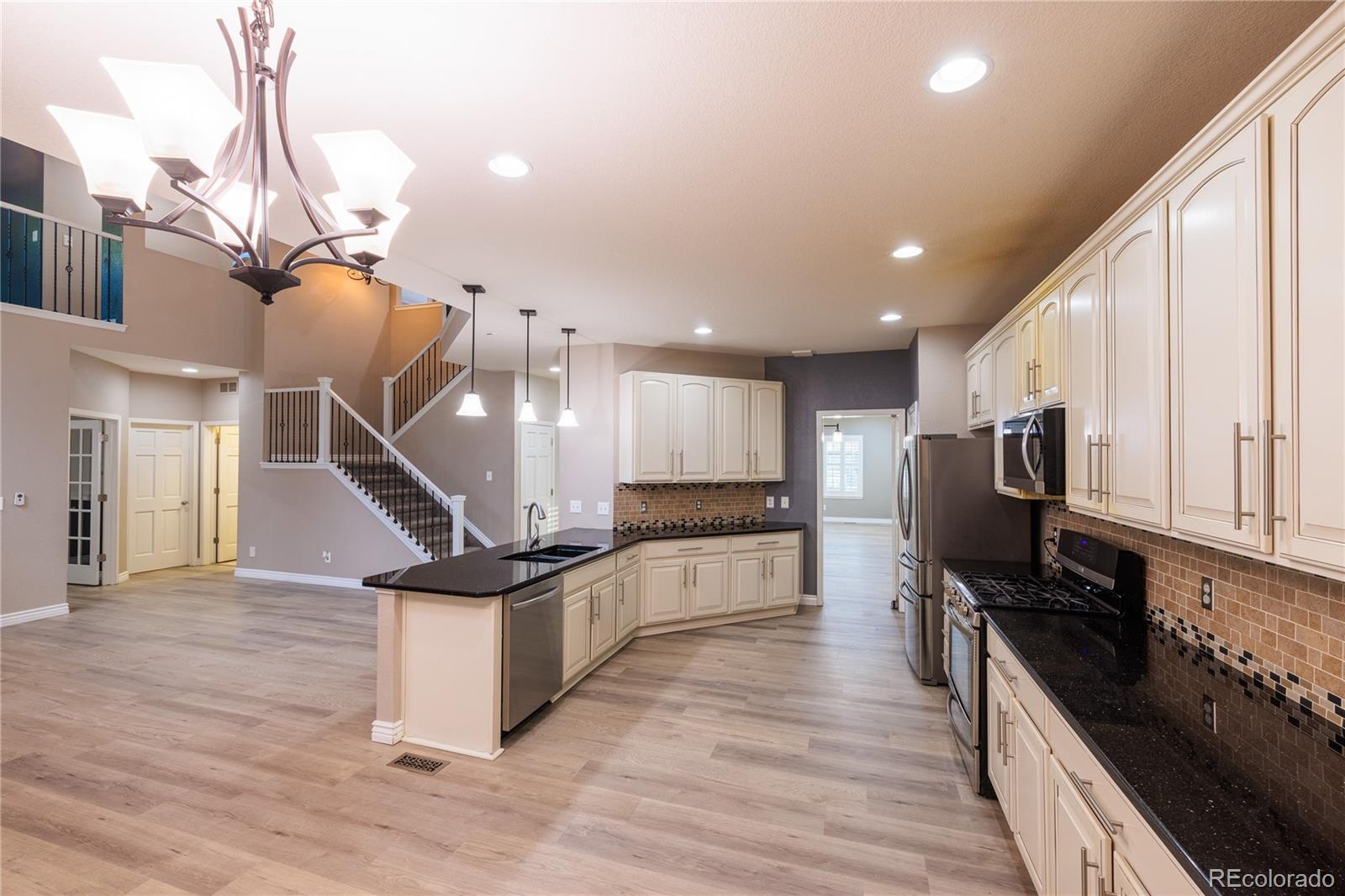 MLS Image #20 for 2901  madison lane,broomfield, Colorado