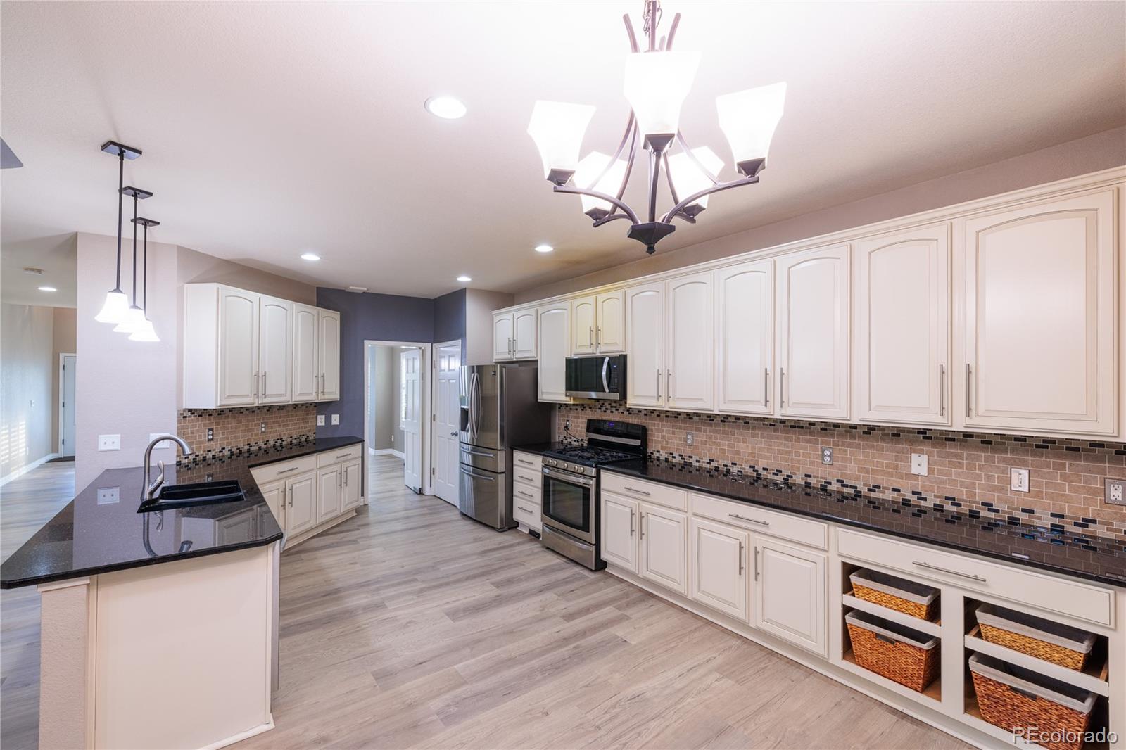 MLS Image #21 for 2901  madison lane,broomfield, Colorado