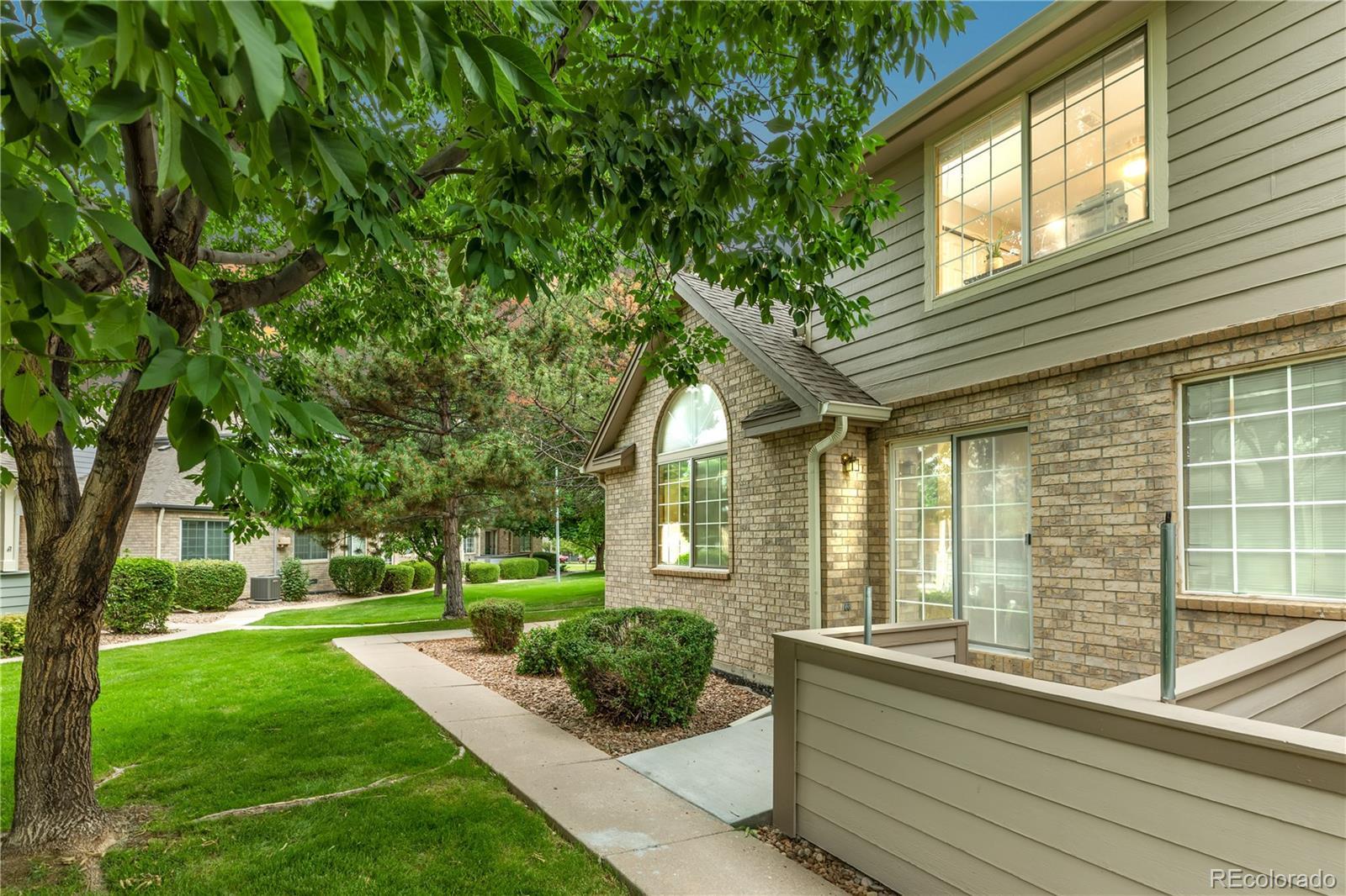 MLS Image #2 for 1129 w 112th avenue,denver, Colorado