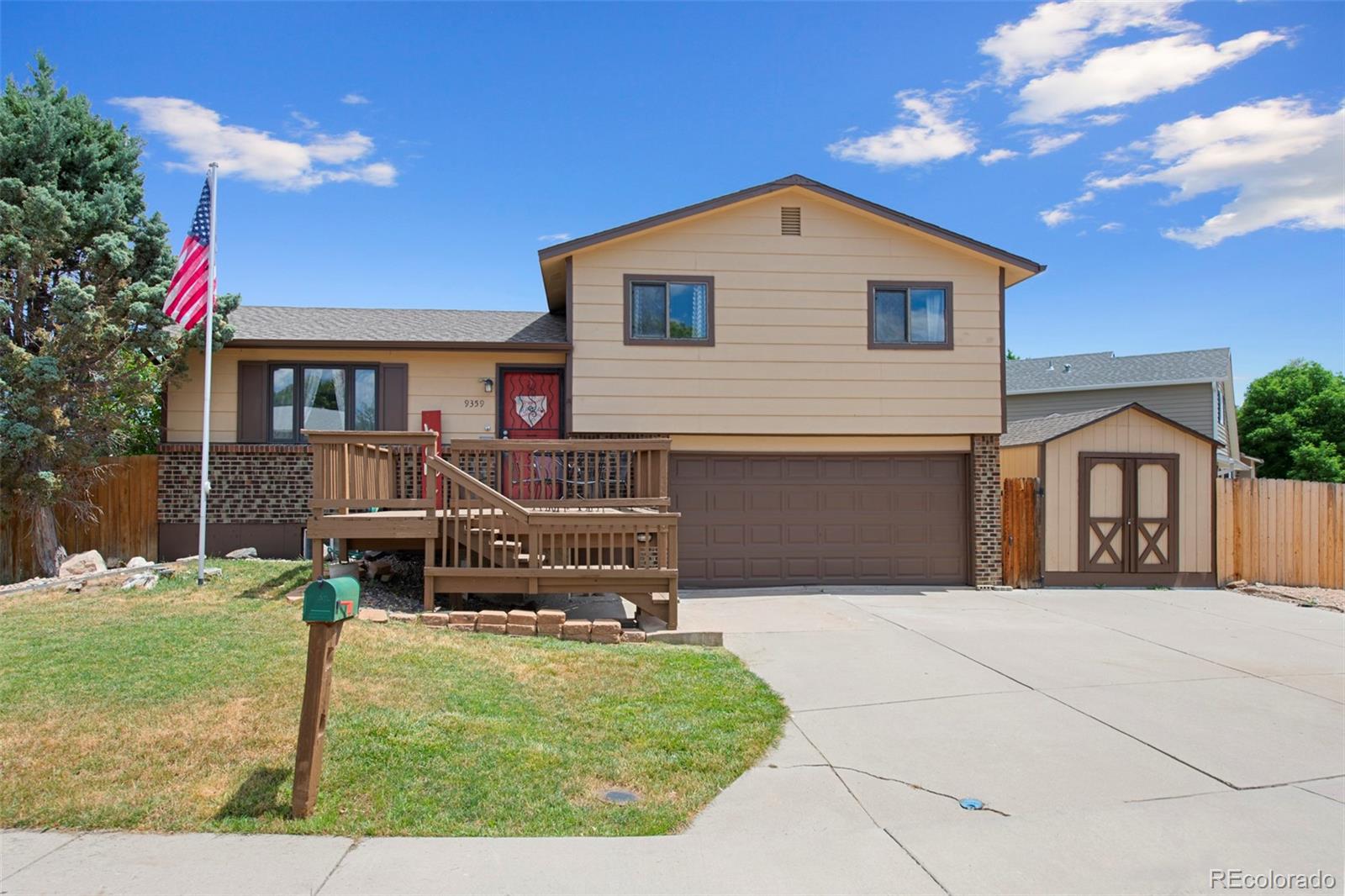 MLS Image #0 for 9359 w lake drive,littleton, Colorado