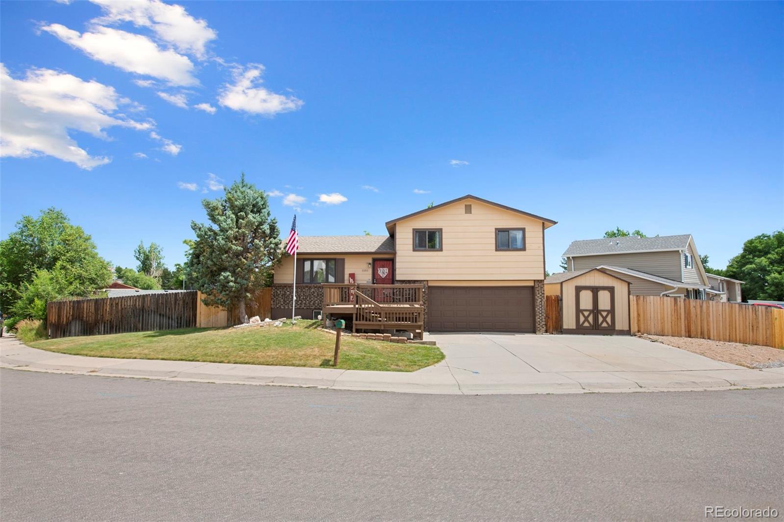 MLS Image #1 for 9359 w lake drive,littleton, Colorado