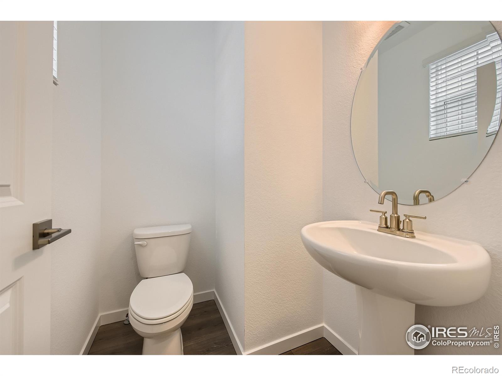 MLS Image #13 for 2960 s flat circle,longmont, Colorado