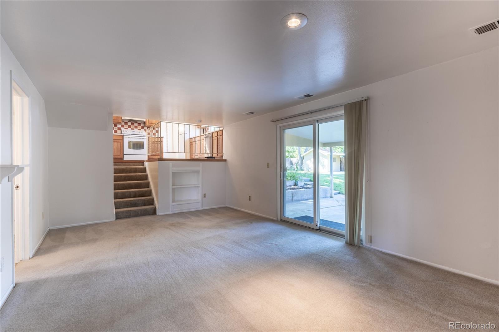 MLS Image #13 for 3185 s elmira court,denver, Colorado