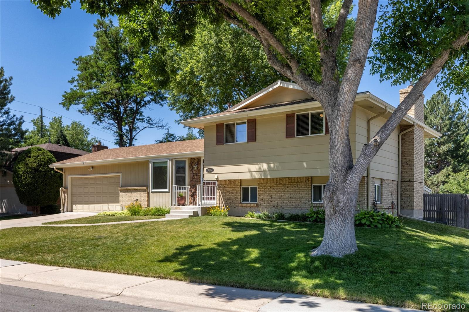 MLS Image #29 for 3185 s elmira court,denver, Colorado