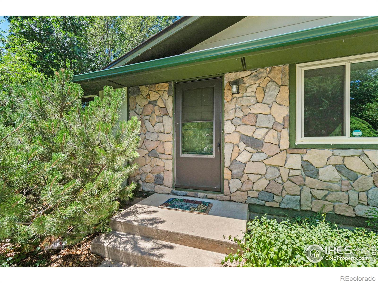 MLS Image #2 for 717 n montview road,fort collins, Colorado