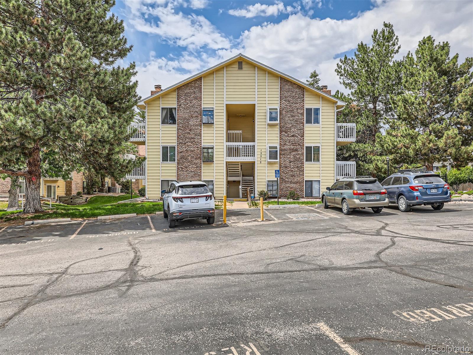 MLS Image #10 for 12512 e cornell avenue,aurora, Colorado