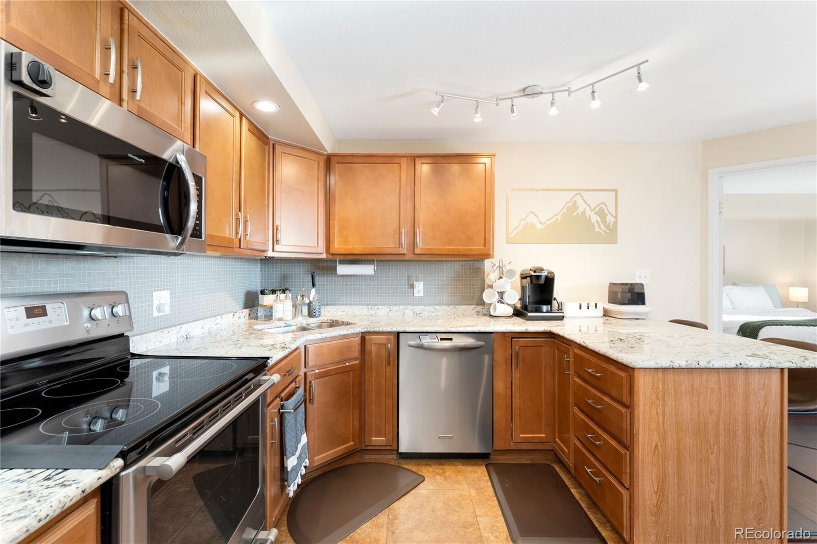 MLS Image #8 for 601 w 11th avenue,denver, Colorado