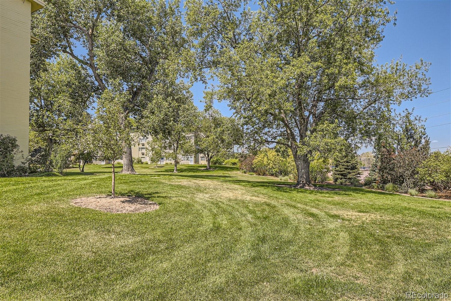 MLS Image #23 for 585 s alton way,denver, Colorado