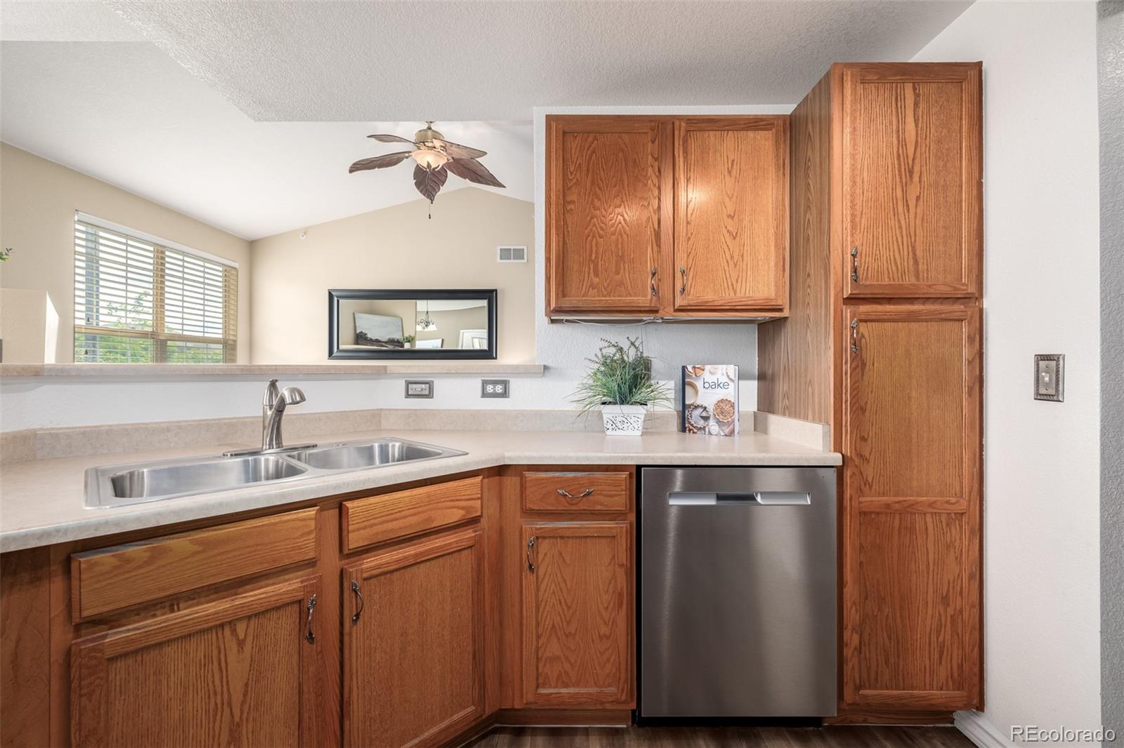 MLS Image #13 for 7440 s blackhawk street,englewood, Colorado