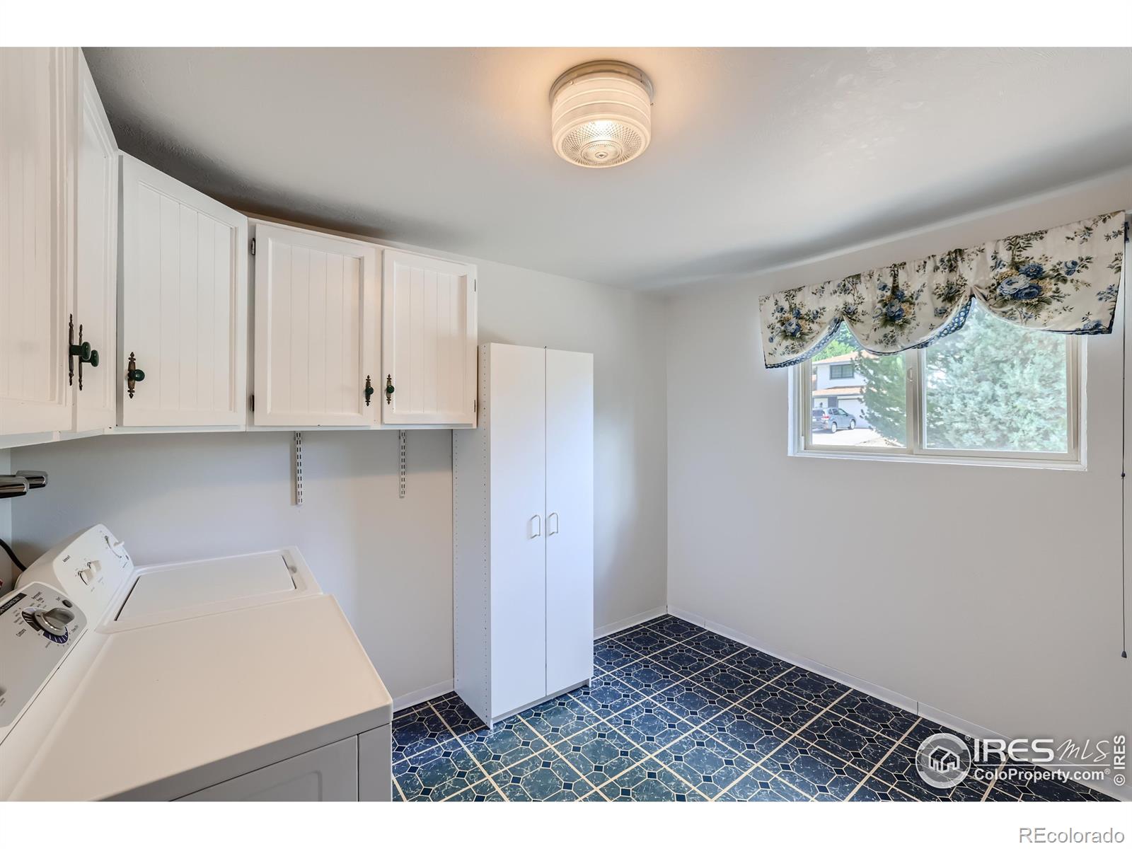 MLS Image #12 for 5535  zapato drive,colorado springs, Colorado