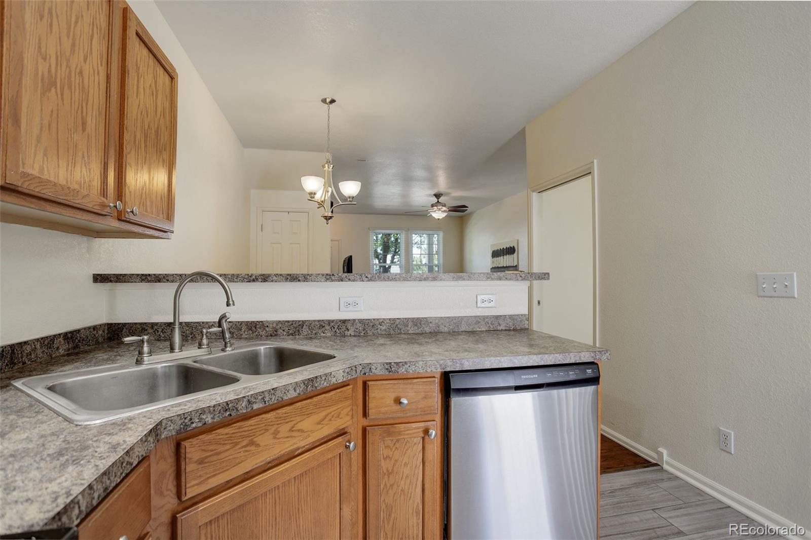 MLS Image #4 for 15612 e 96th way,commerce city, Colorado