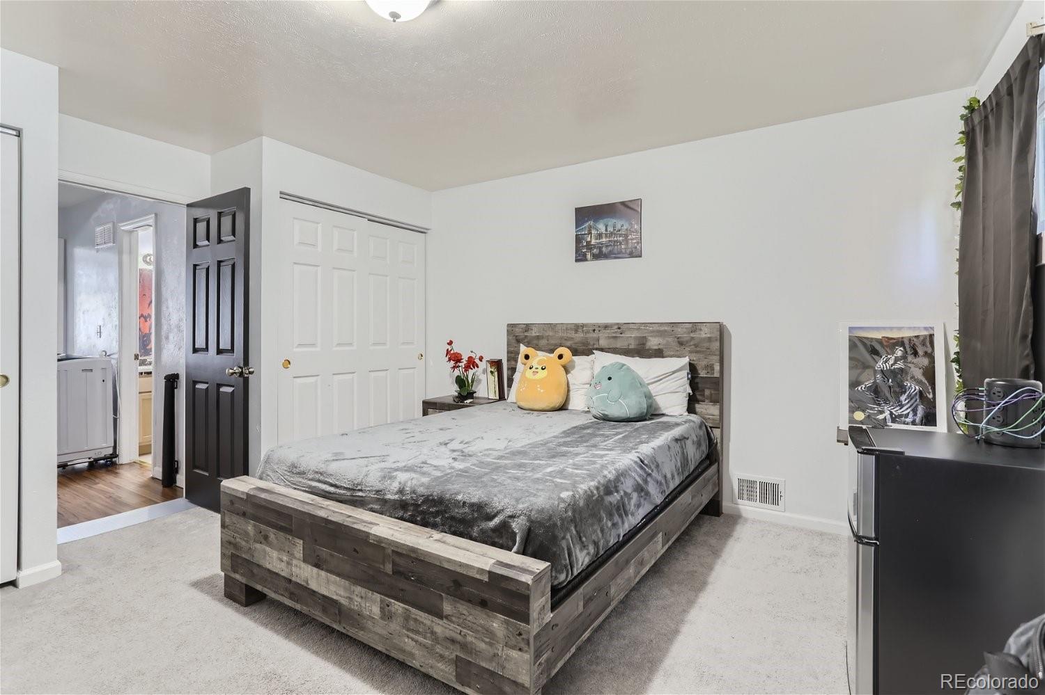 MLS Image #13 for 15711 e 13th place,aurora, Colorado