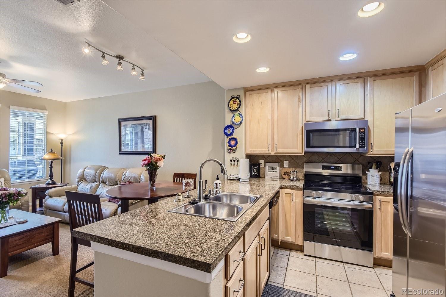 MLS Image #6 for 16169 e geddes lane,aurora, Colorado