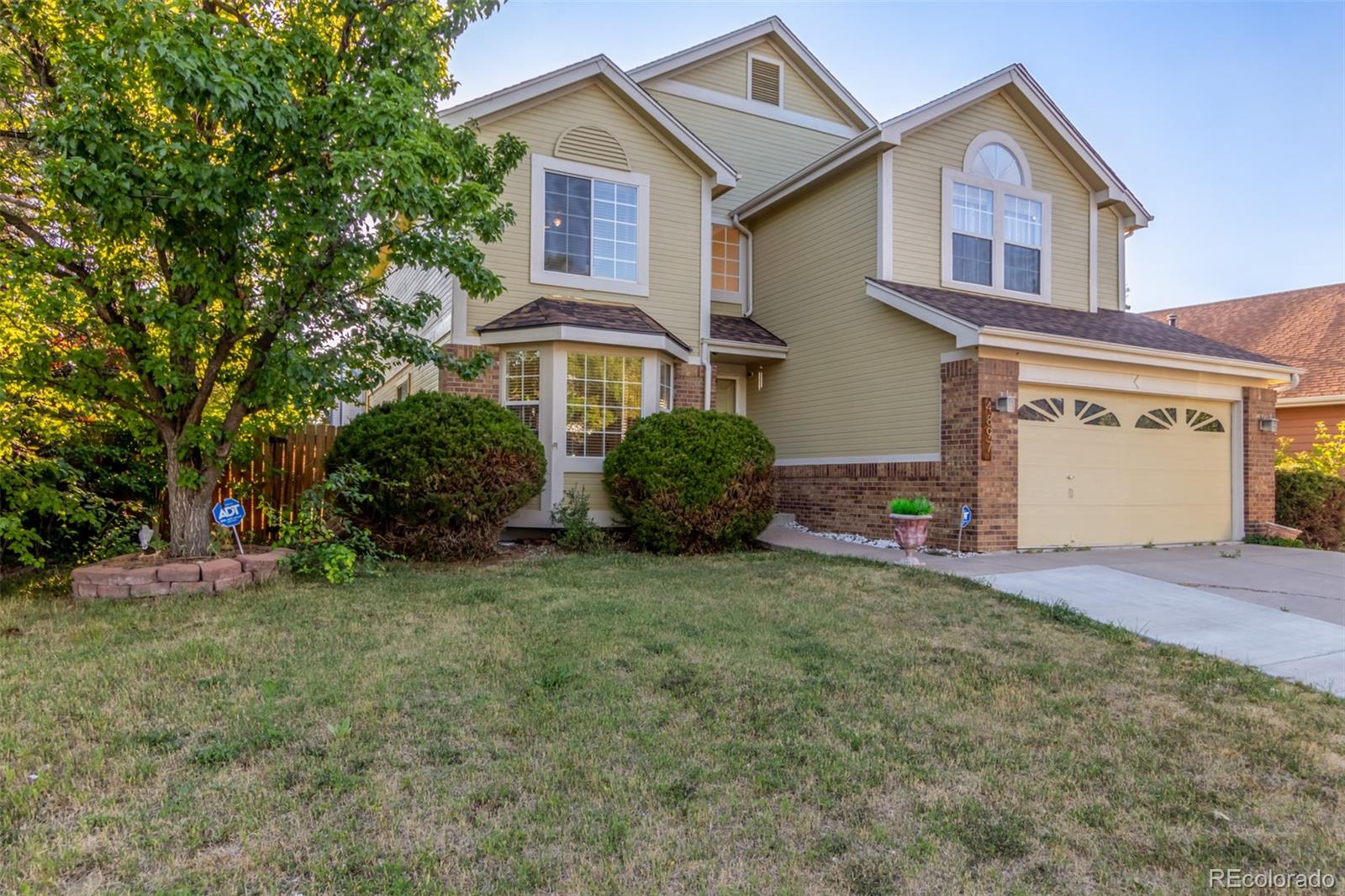 MLS Image #5 for 4897 s argonne street,aurora, Colorado