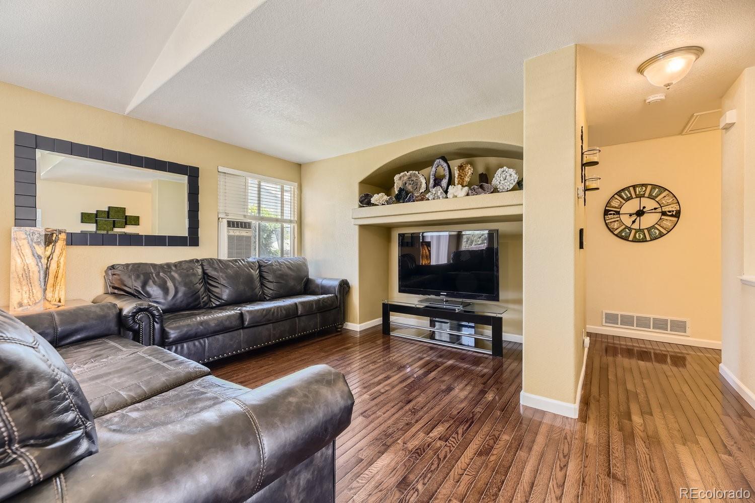 MLS Image #4 for 18542 e linvale place,aurora, Colorado