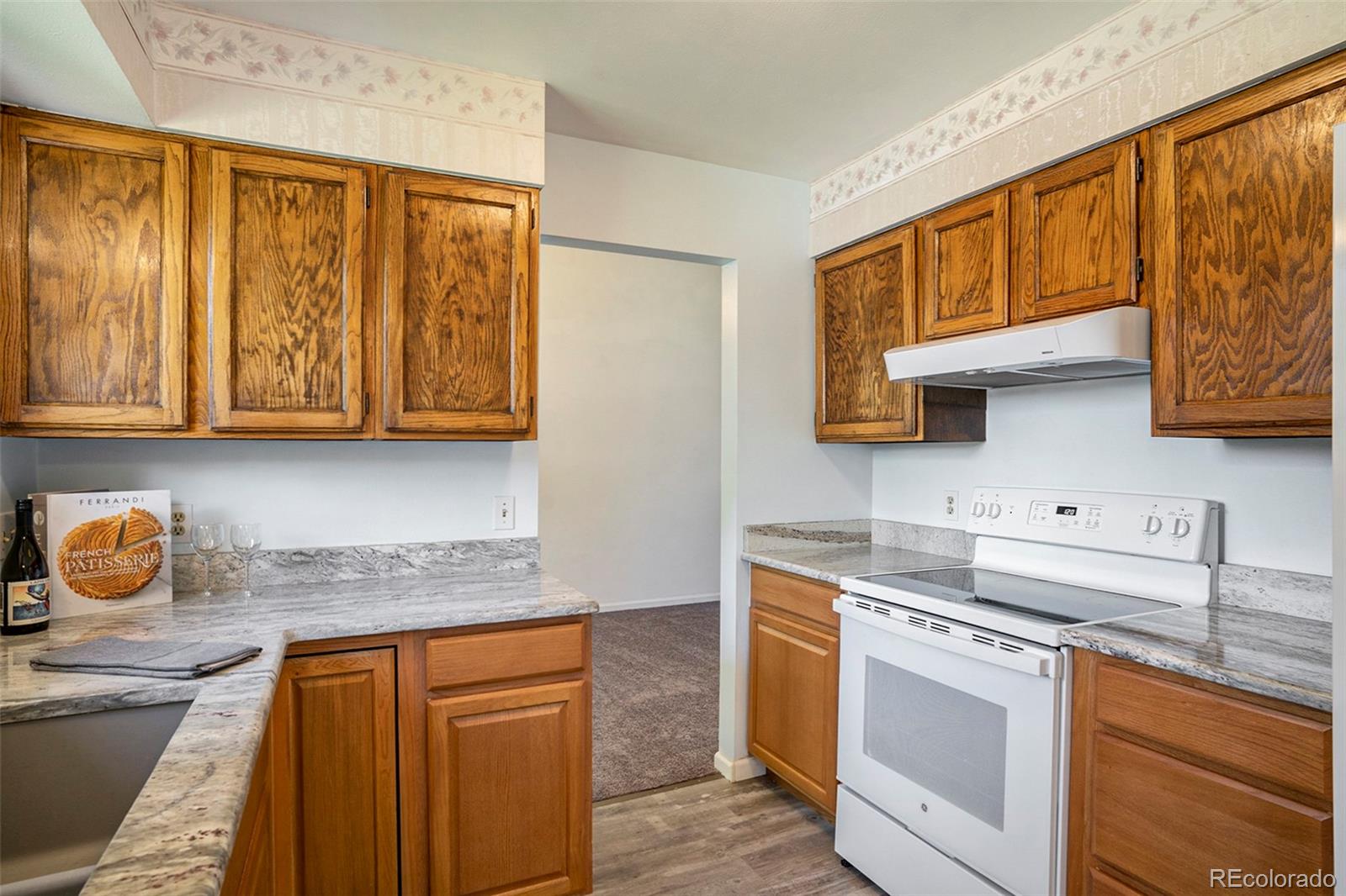 MLS Image #12 for 6258 s chase court,littleton, Colorado