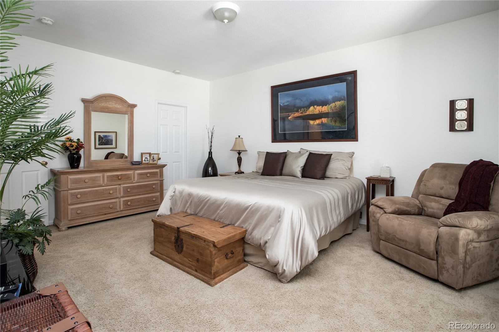 MLS Image #18 for 13511 e weaver place,englewood, Colorado