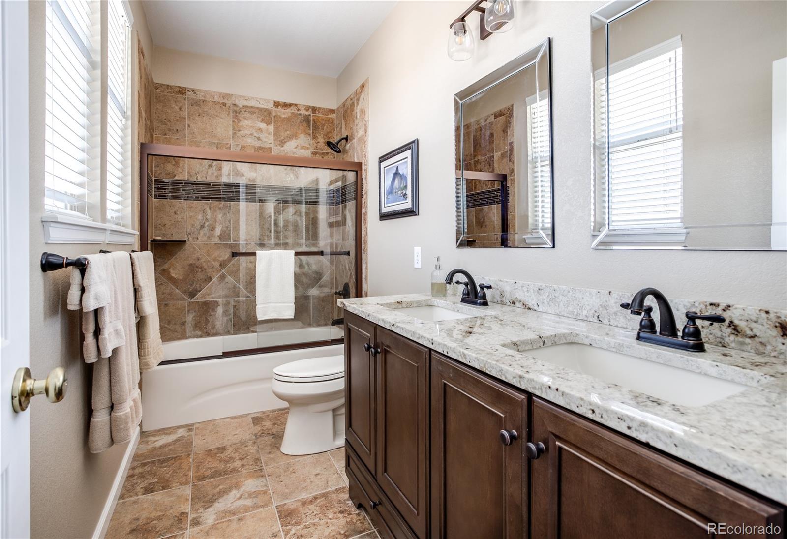 MLS Image #19 for 13511 e weaver place,englewood, Colorado