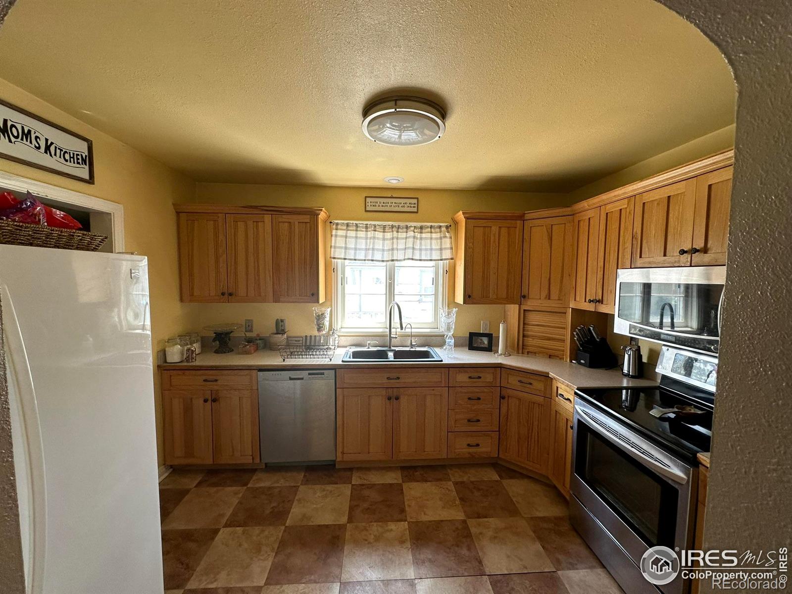 MLS Image #11 for 628 n 6th street,sterling, Colorado