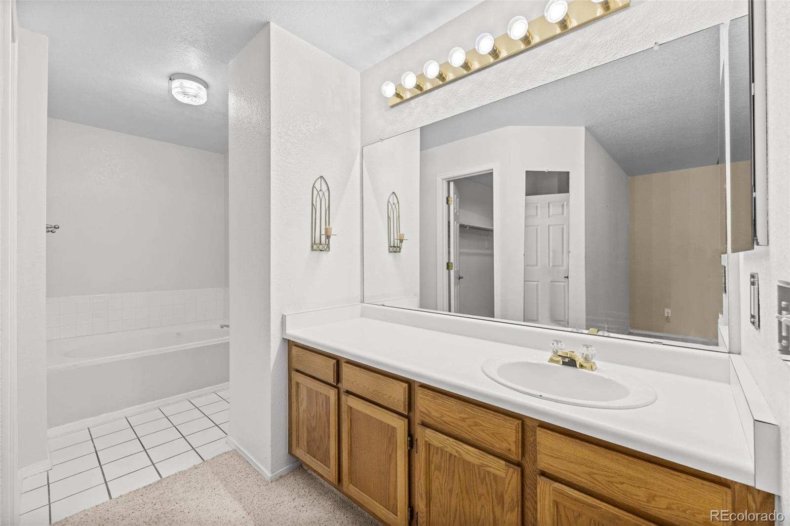 MLS Image #11 for 9127 w cedar drive,lakewood, Colorado