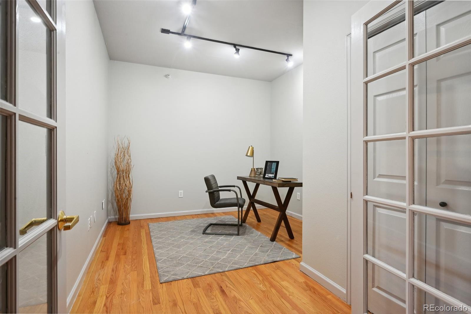 MLS Image #20 for 1780 n washington street 203,denver, Colorado