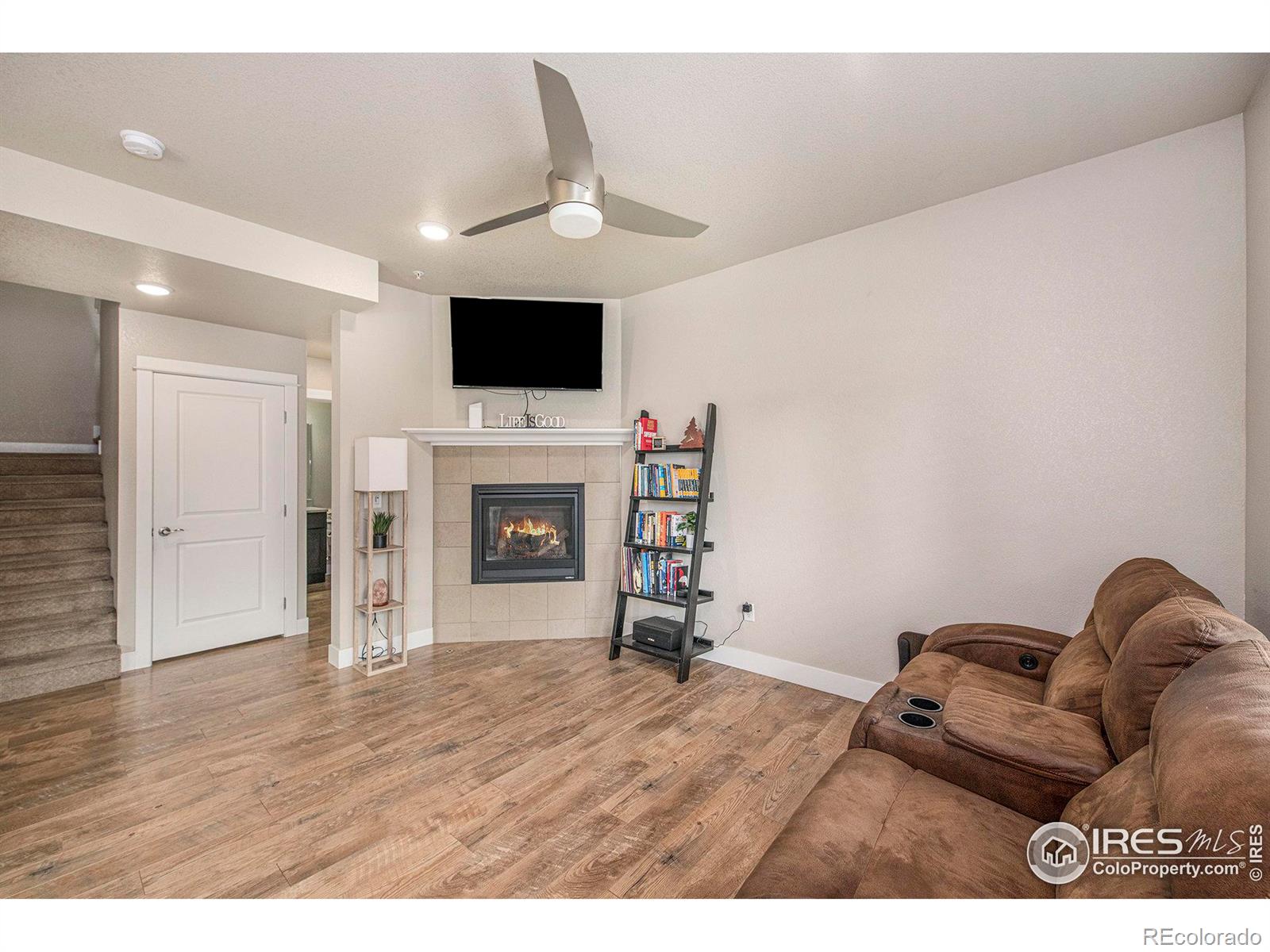 MLS Image #5 for 2608  kansas drive,fort collins, Colorado