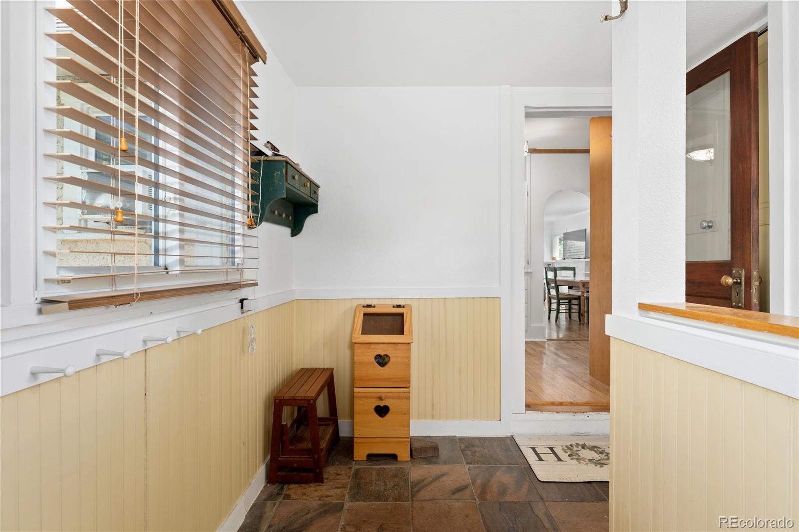 MLS Image #19 for 2223 s downing street,denver, Colorado