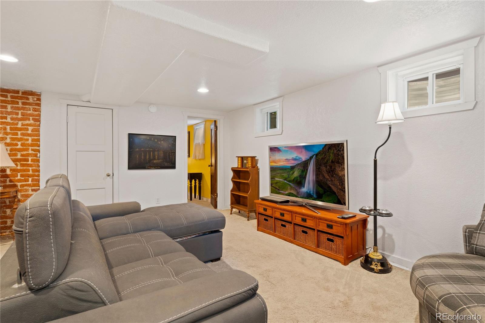 MLS Image #21 for 2223 s downing street,denver, Colorado