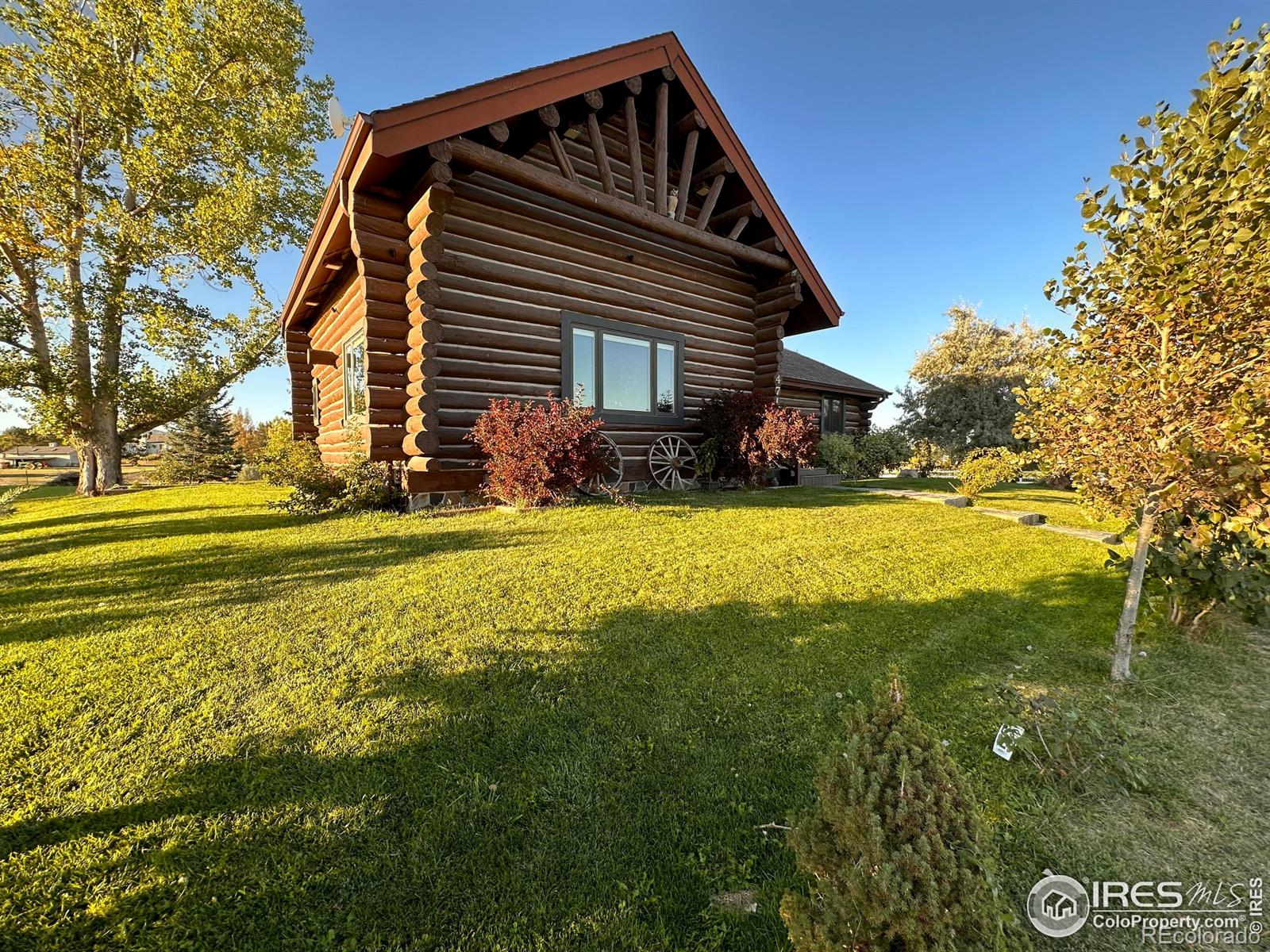 MLS Image #2 for 4716  karen court,berthoud, Colorado