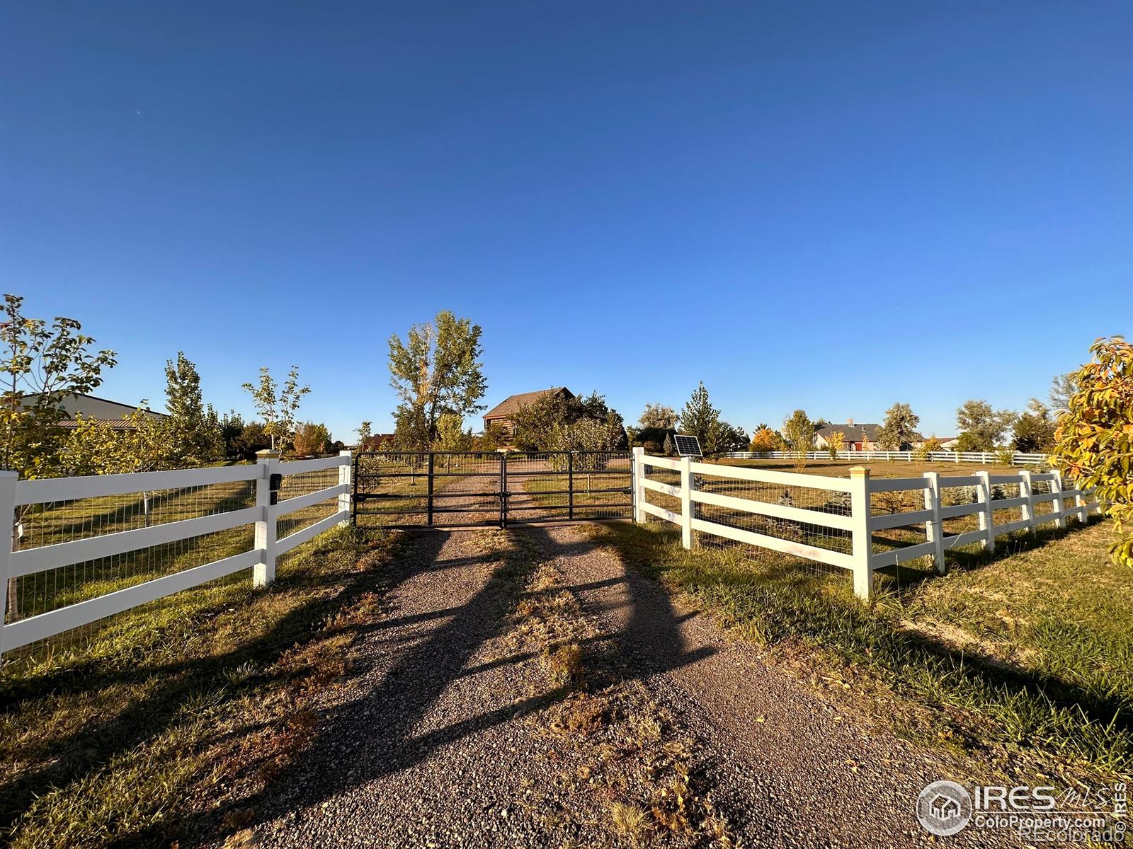 MLS Image #38 for 4716  karen court,berthoud, Colorado