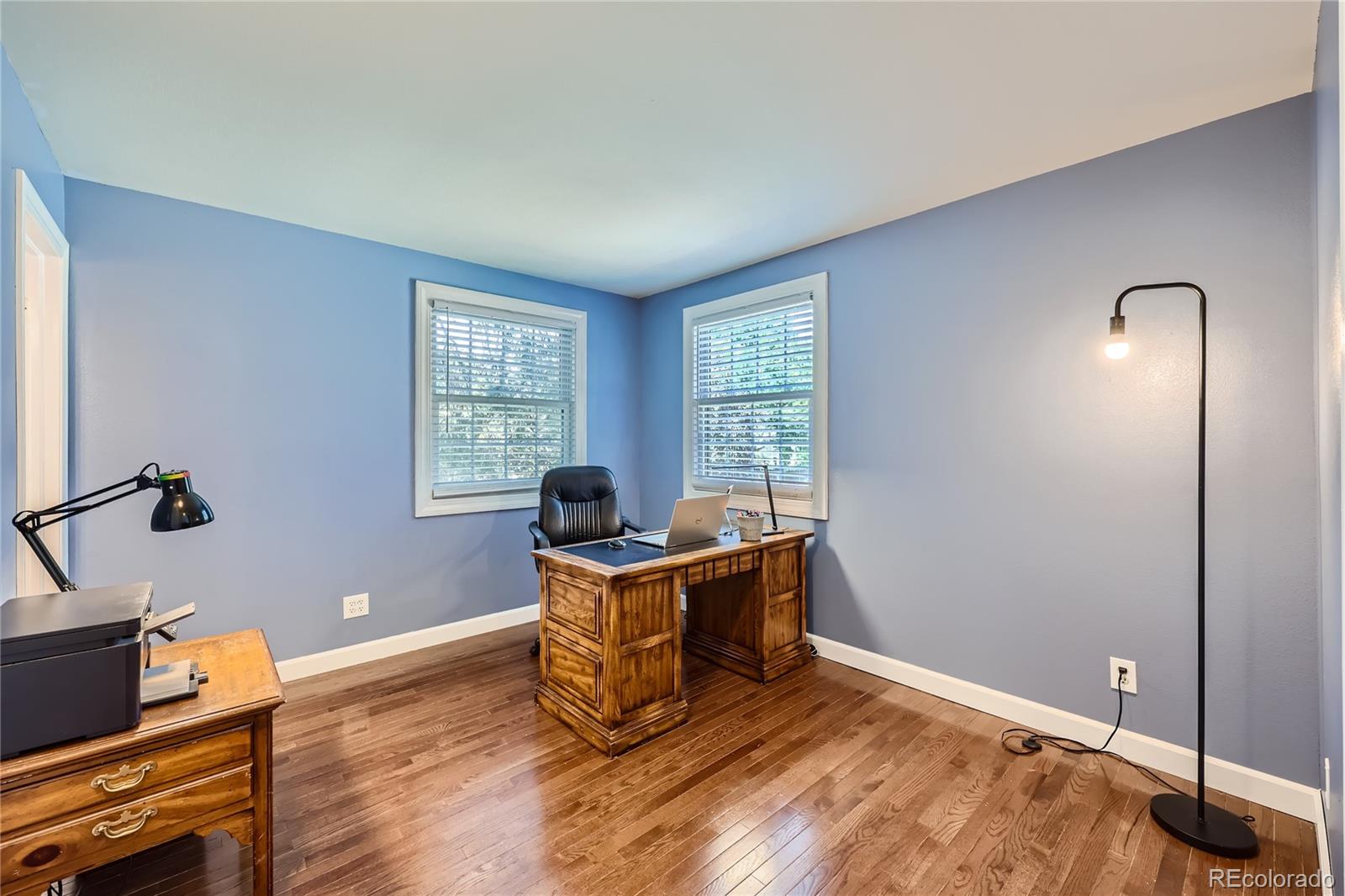 MLS Image #12 for 1600 s quebec way 8,denver, Colorado