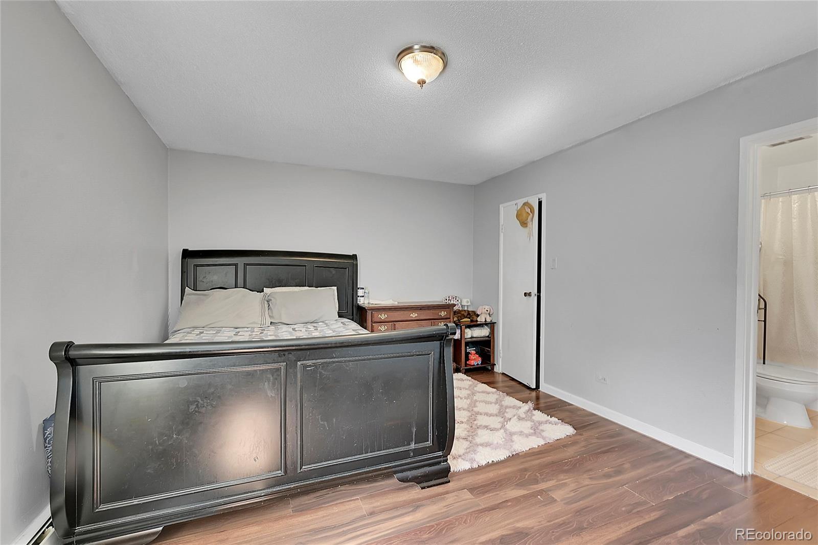 MLS Image #14 for 2160 s vaughn way,aurora, Colorado