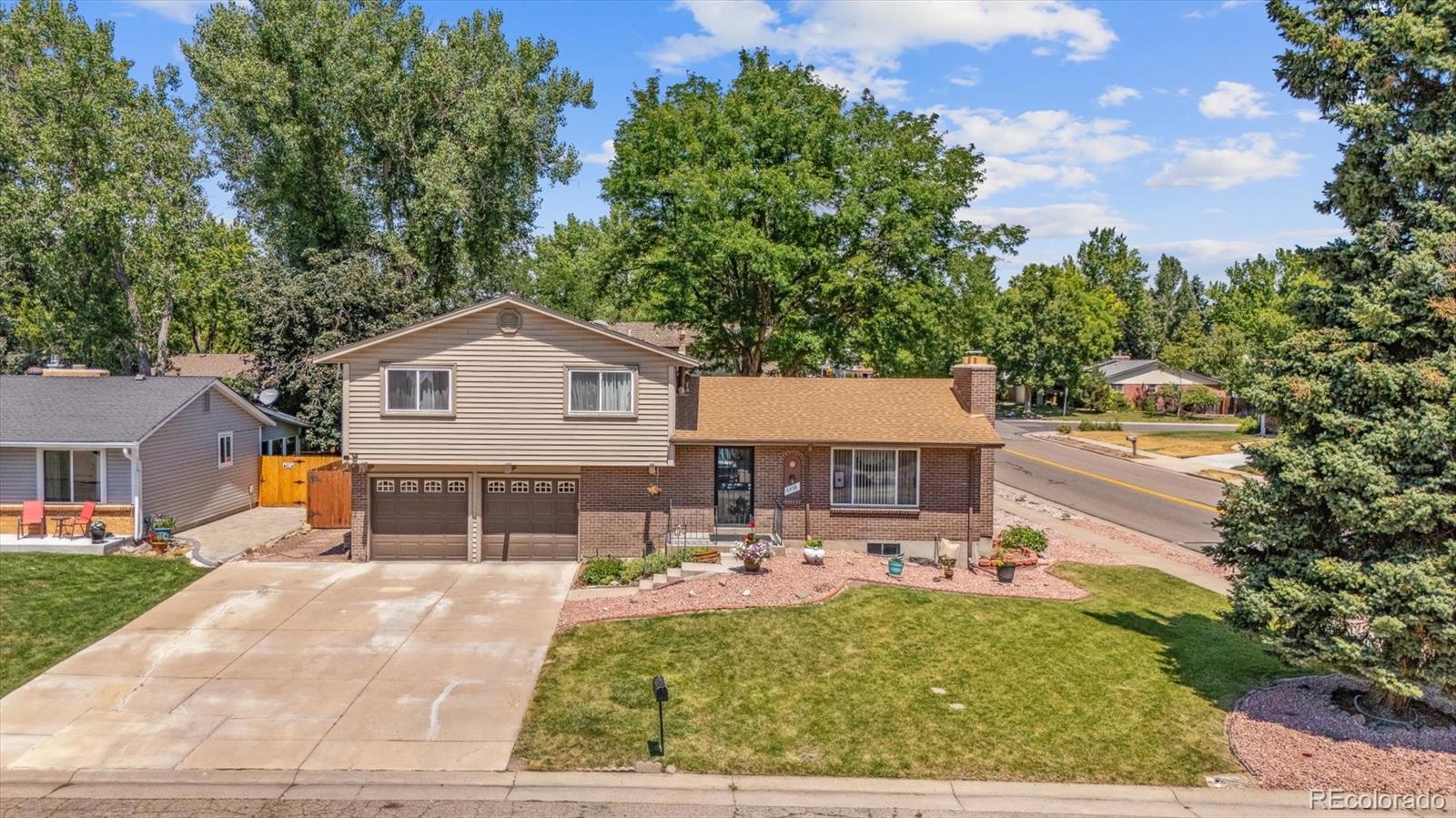 MLS Image #4 for 6438 w 82nd drive,arvada, Colorado