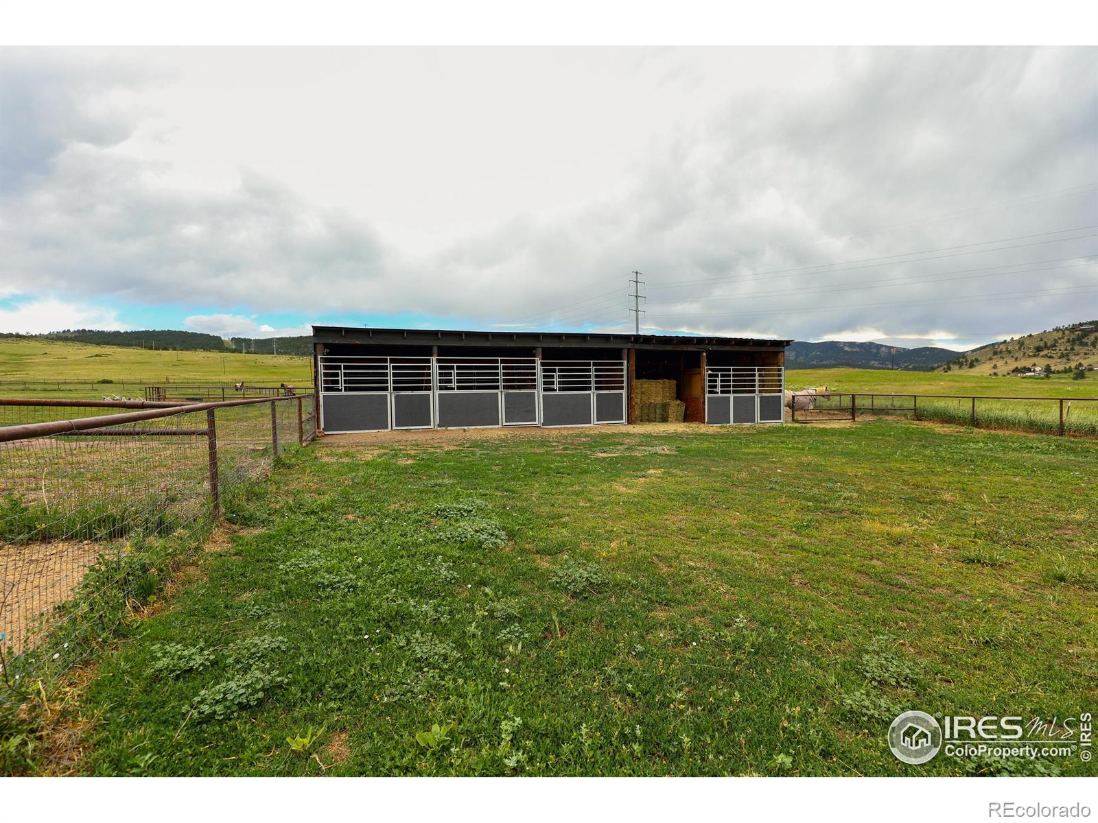 MLS Image #8 for 689  cattle drive road,loveland, Colorado