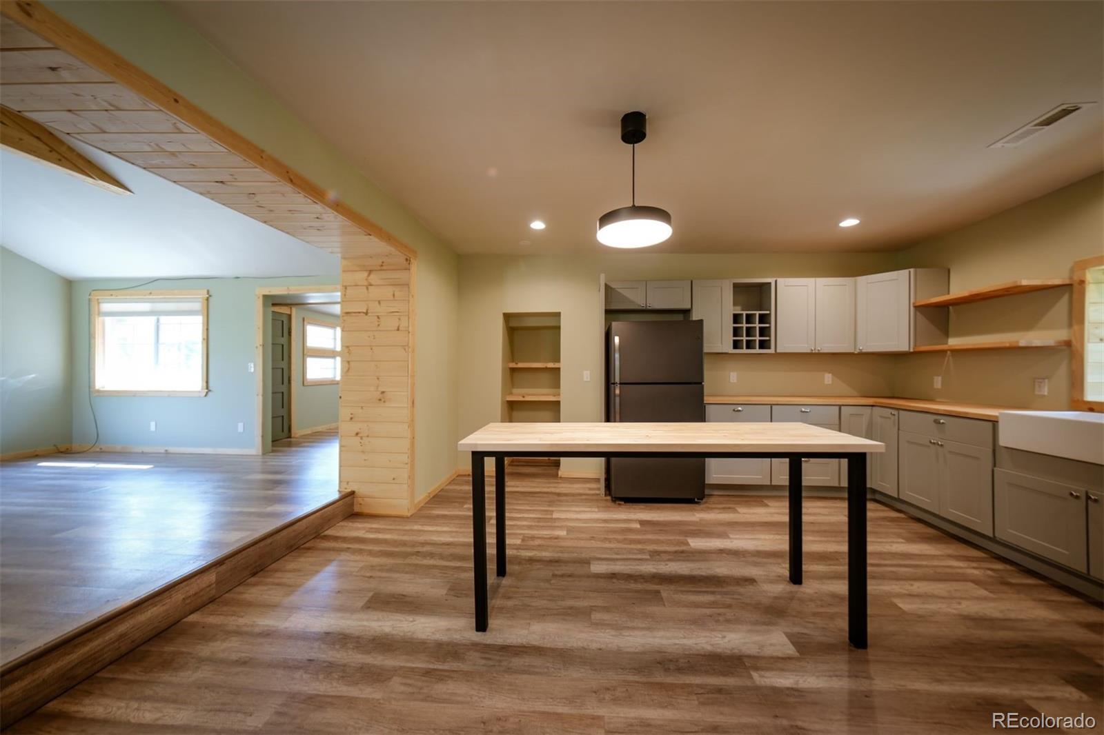 MLS Image #12 for 855  spruce street,del norte, Colorado