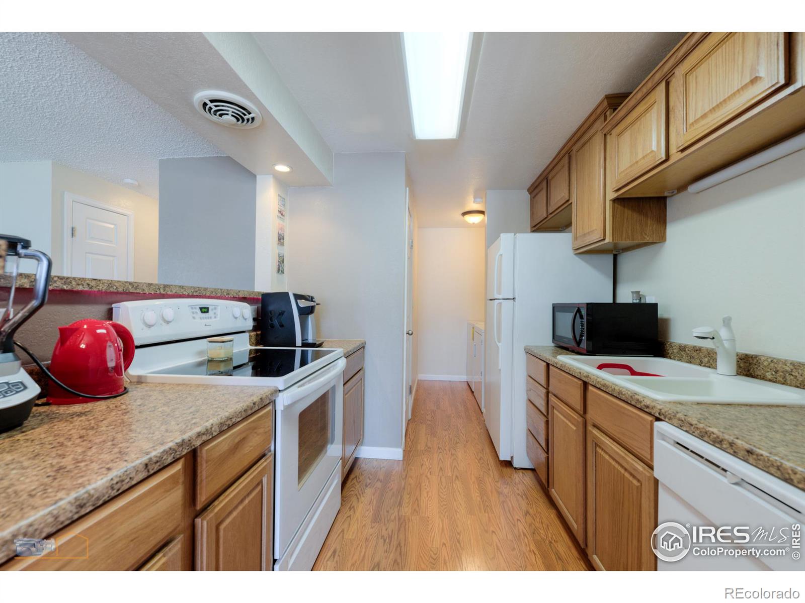 MLS Image #11 for 1057 w 112th avenue,denver, Colorado