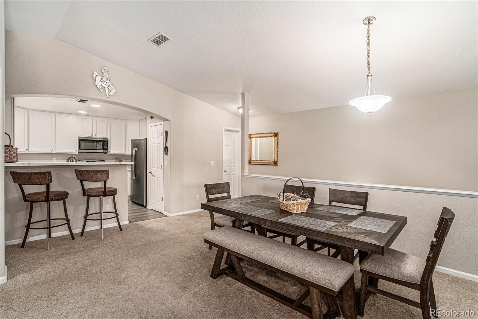 MLS Image #3 for 4251 s blackhawk circle,aurora, Colorado