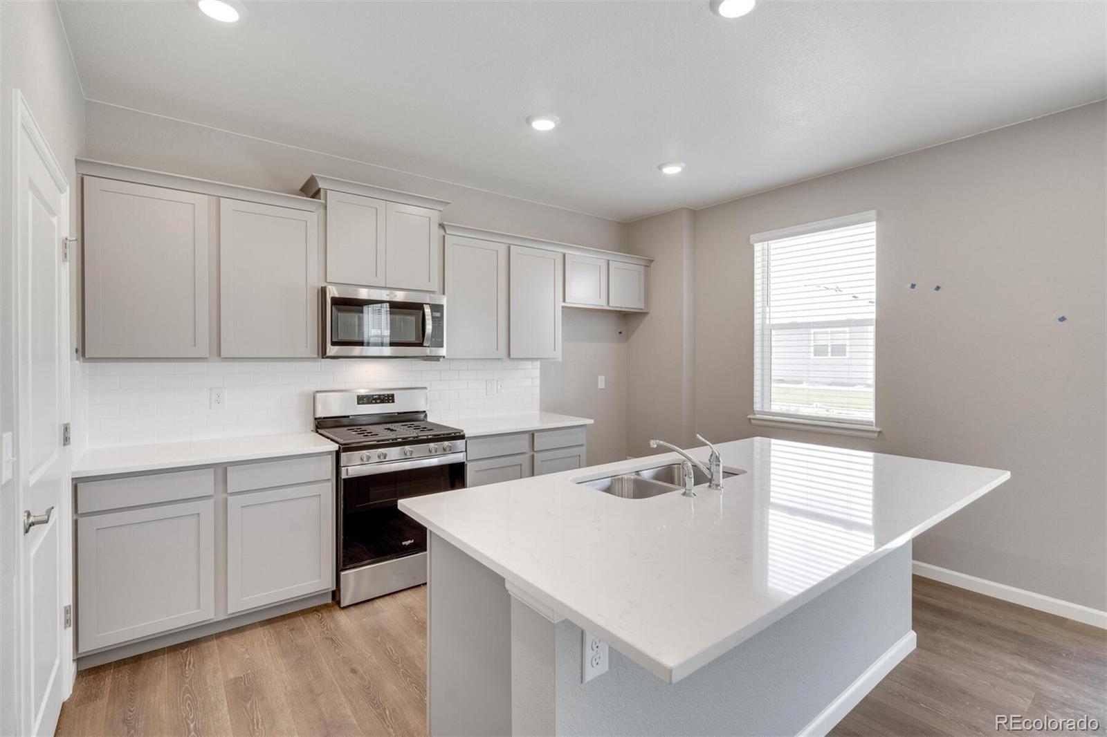 MLS Image #13 for 14611  beebalm avenue,parker, Colorado