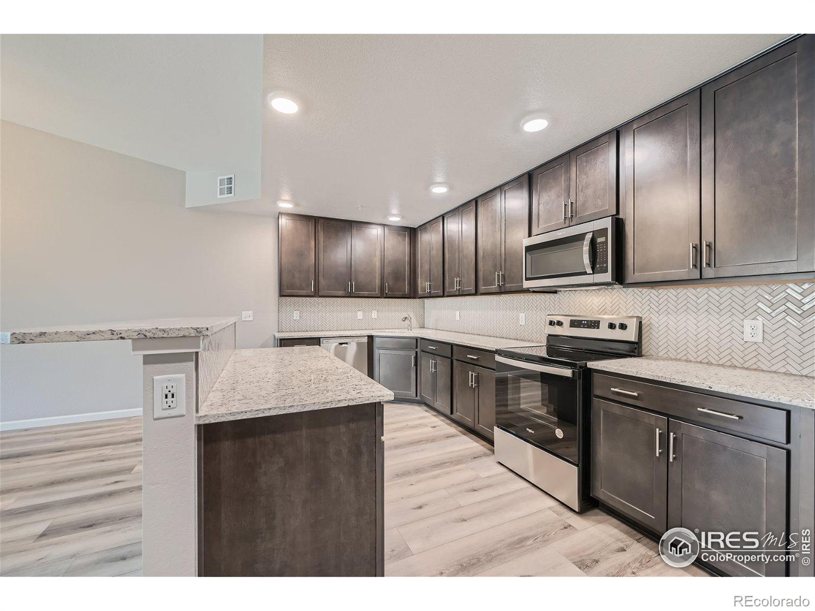 MLS Image #2 for 2417  calais drive,longmont, Colorado