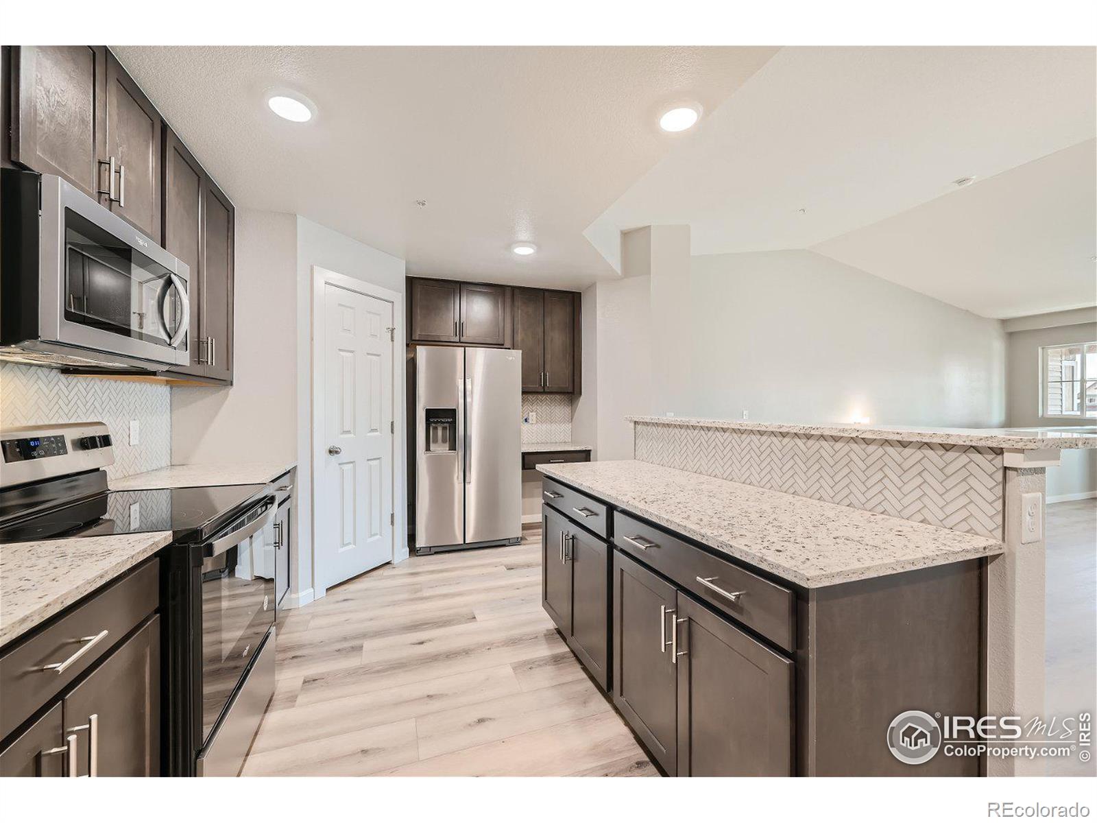 MLS Image #3 for 2417  calais drive,longmont, Colorado