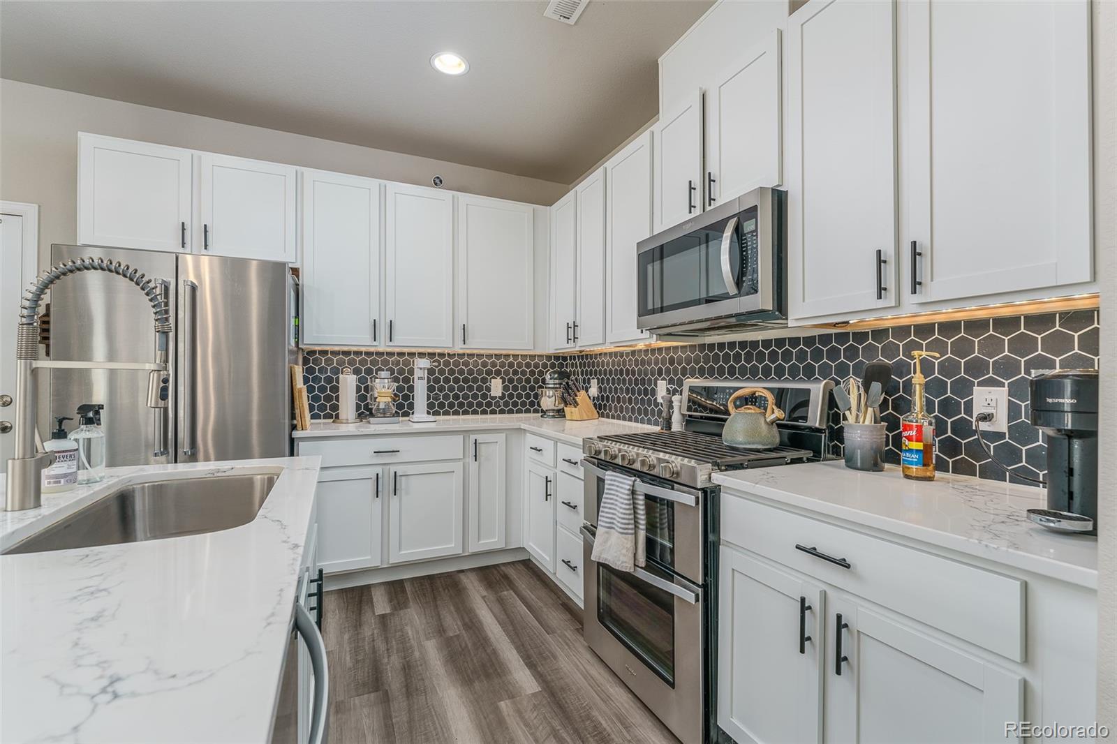 MLS Image #16 for 19589 w 93rd drive,arvada, Colorado