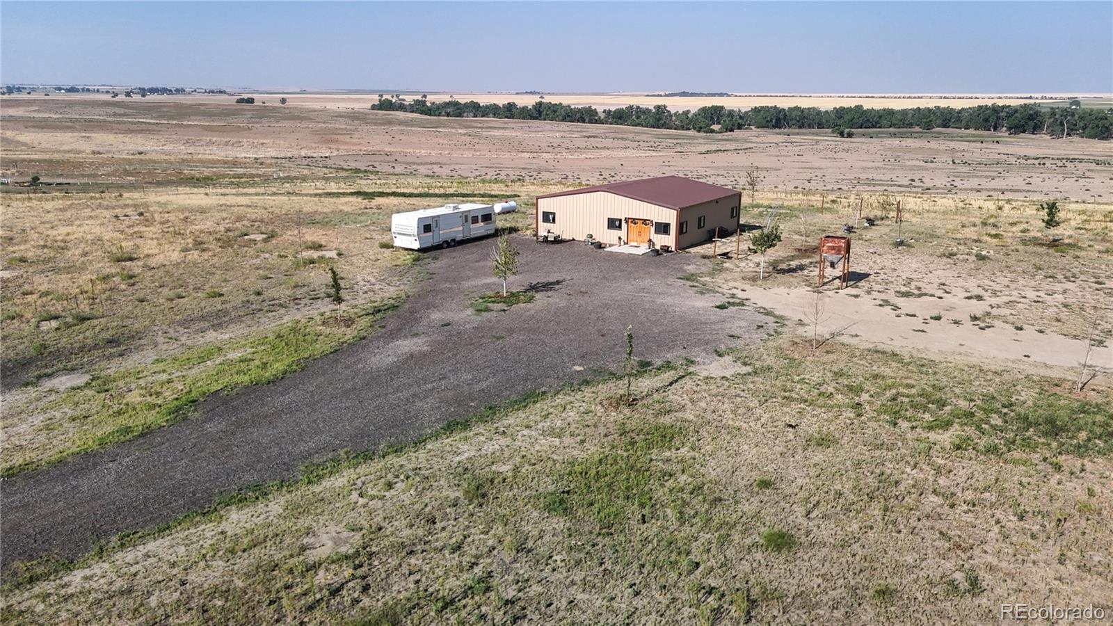 MLS Image #41 for 12101  pass me by road,strasburg, Colorado