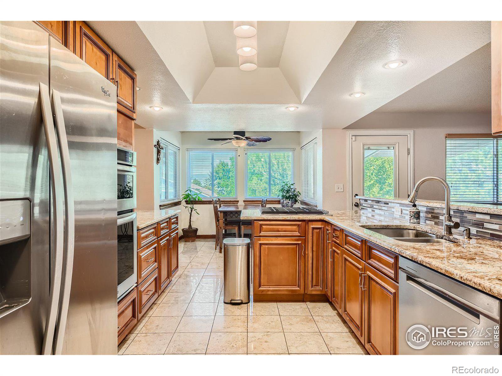 MLS Image #10 for 755  old stone drive,highlands ranch, Colorado