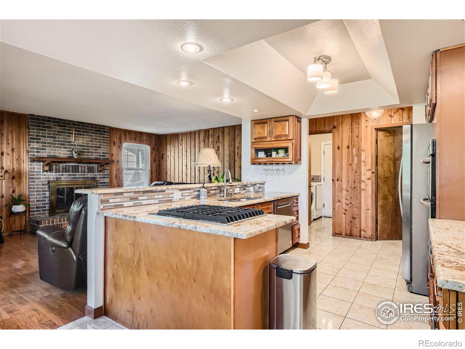 MLS Image #11 for 755  old stone drive,highlands ranch, Colorado