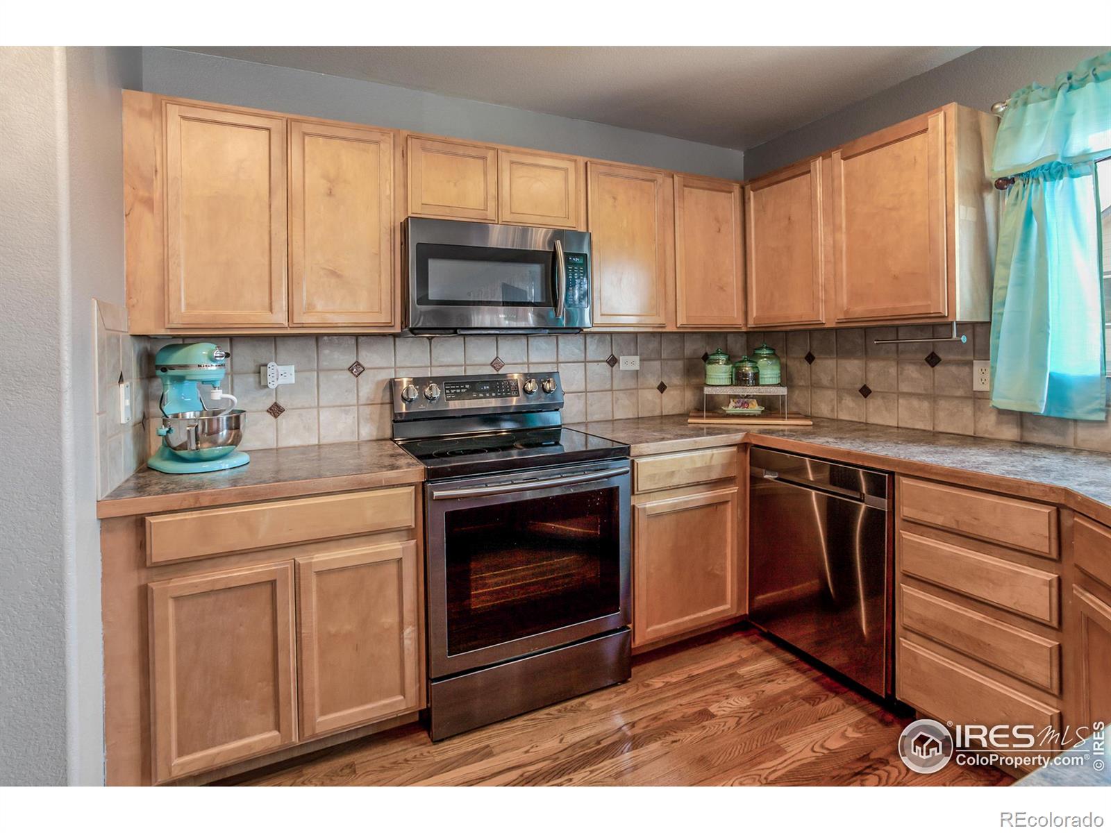 MLS Image #3 for 304  windflower way,severance, Colorado