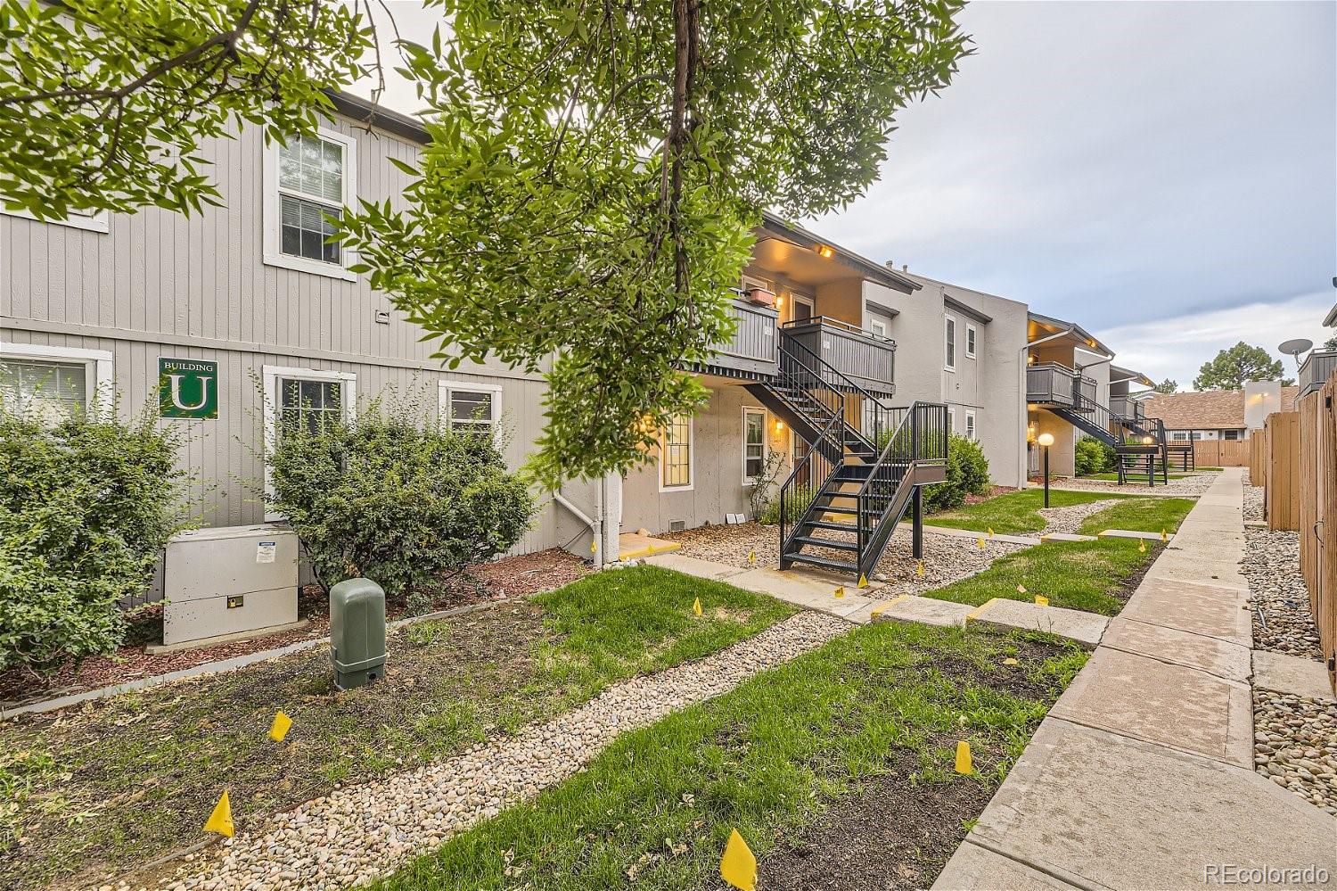 MLS Image #11 for 2301 e fremont avenue u03,centennial, Colorado