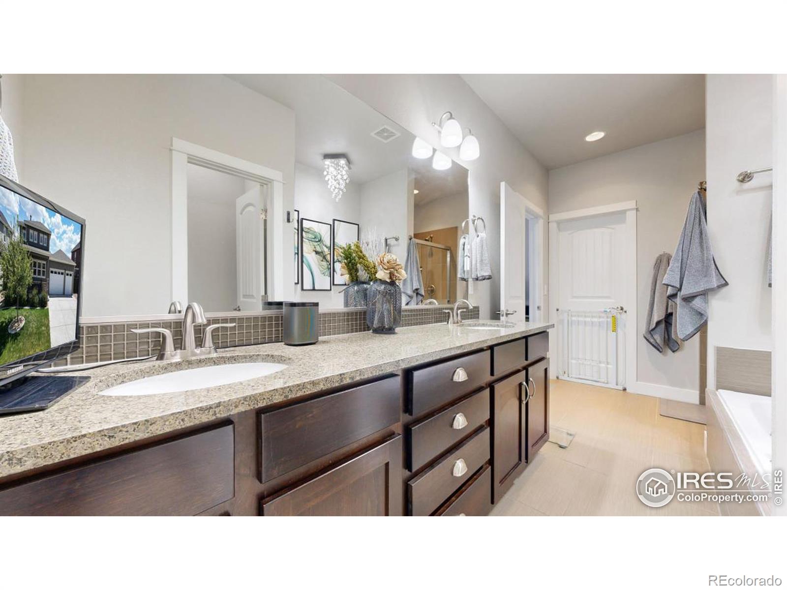 MLS Image #12 for 4491  granger drive,wellington, Colorado