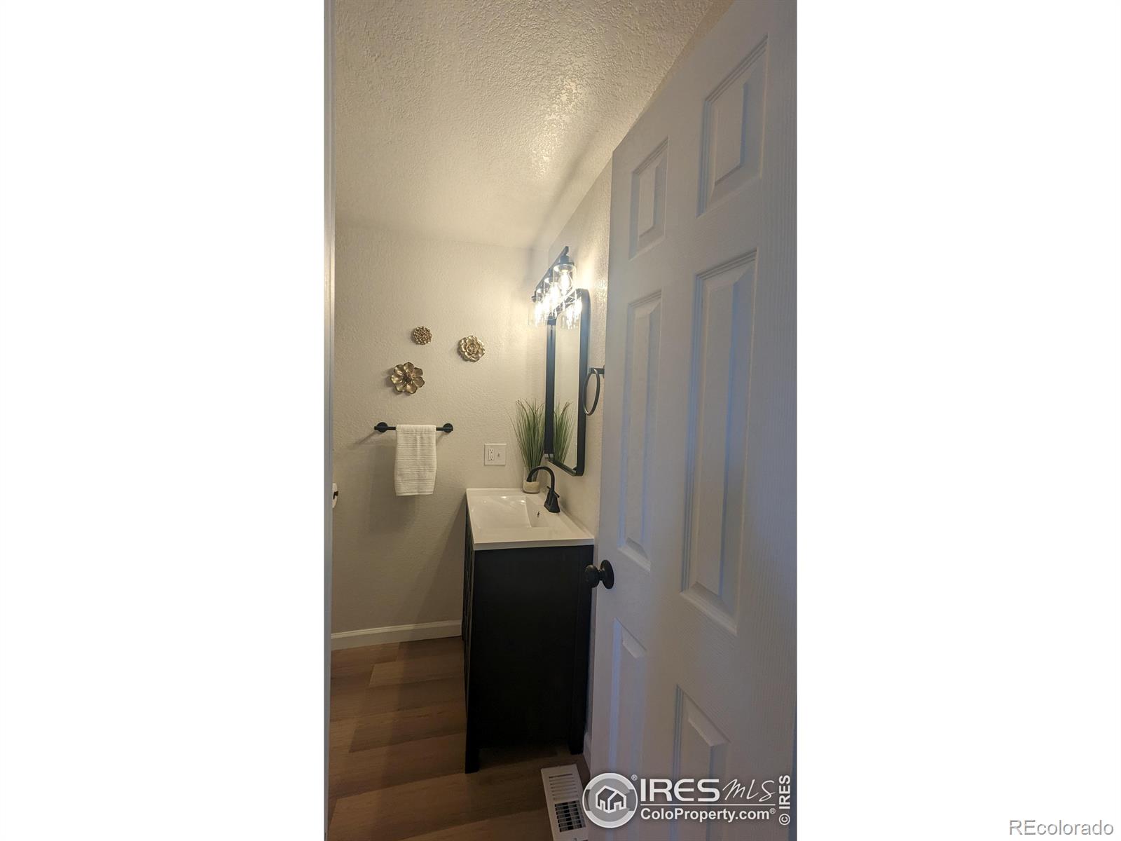 MLS Image #12 for 221 w 57th street,loveland, Colorado